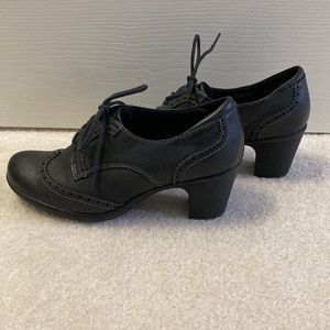 Earth Origins heels